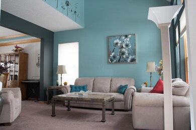 8352 Shady Maple Pictures-014