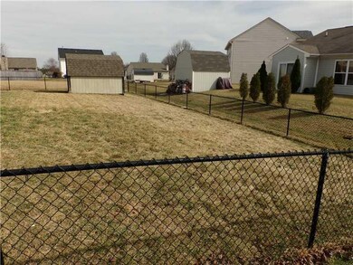 1121 Sunkiss Ct, Franklin, IN 46131 - photo 5