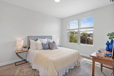 10 Somerset Ave unit 306, Winthrop, MA 02152 - photo 2