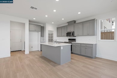 2213 Delta View Ave, Sacramento, CA 95832 - photo 3