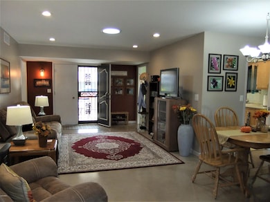 10202 W Cheryl Dr, Sun City, AZ 85351 - photo 3