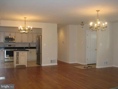 5301 Brinkley Rd, Temple Hills, MD 20748 - photo 6