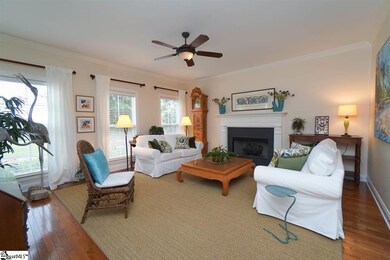 202 Ridenour Ave, Greenville, SC 29617 - photo 5