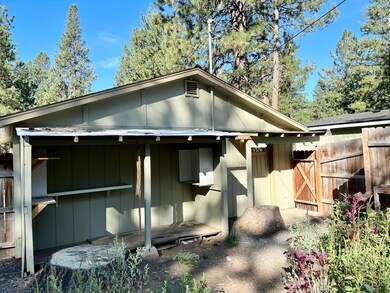 ZUNI_COTTAGE_FRONT ENTRY