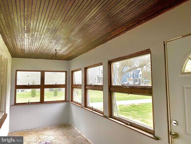 46 Stocksdale Ave, Reisterstown, MD 21136 - photo 2