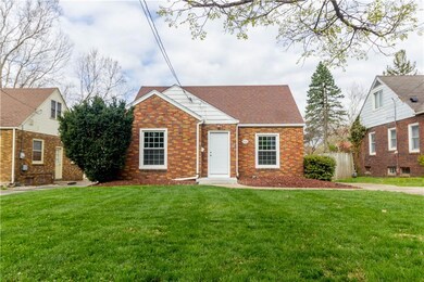 1320 57th Place, Des Moines, IA 50311 - photo 2