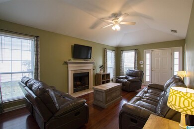 340 Camden Cove Cir, Calera, AL 35040 - photo 2