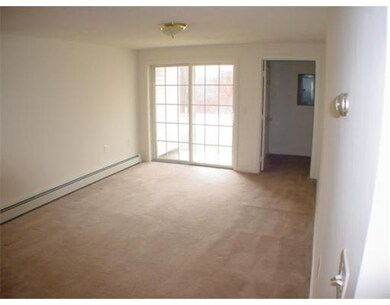 220 Providence Rd unit 411, South Grafton, MA 01560 - photo 5