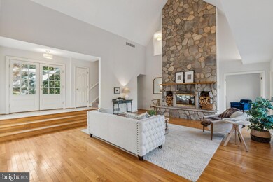 752 N Holly Dr, Annapolis, MD 21409 - photo 4