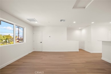 302 W Congress St, Colton, CA 92324 - photo 6