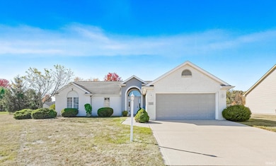 1231 Bluff Pointe Way, Fort Wayne, IN 46845 - photo 2