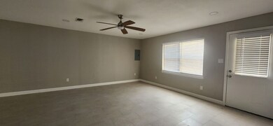 5006 Droddy St, Houston, TX 77091 - photo 7