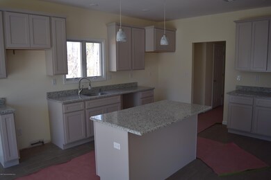 133 Magnolia Ln, Middletown, NJ 07748 - photo 5