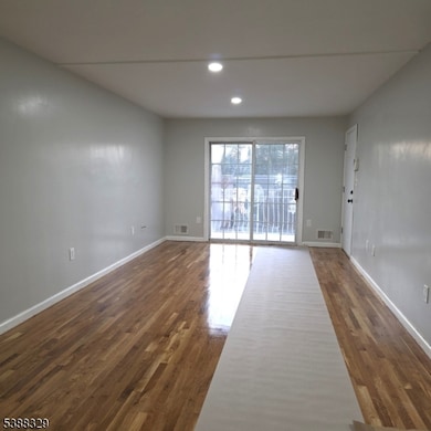 22 Boylan St unit 1, Newark, NJ 07106 - photo 7