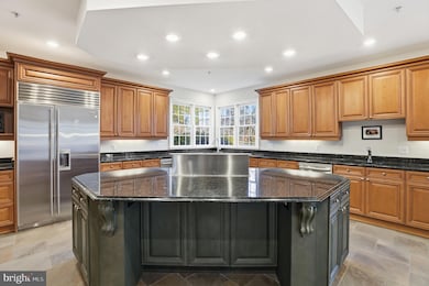 7931 Lakenheath Way, Potomac, MD 20854 - photo 3