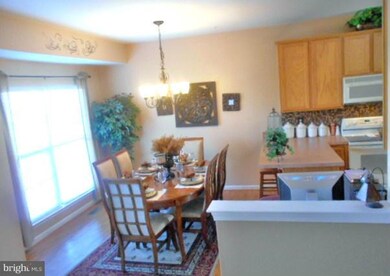 1103 Ring Bill Loop, Upper Marlboro, MD 20774 - photo 4