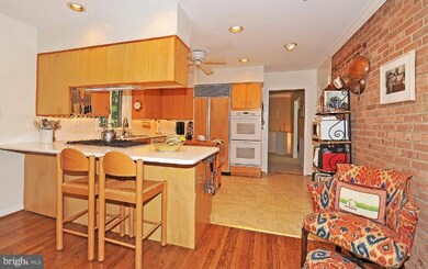 1910 Windmill Ln, Alexandria, VA 22307 - photo 6