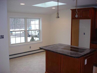 6 Brookfield Ct unit 3, Gorham, ME 04038 - photo 4