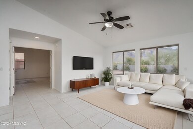 Virtually staged great room