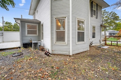 951 24th St, Des Moines, IA 50312 - photo 7