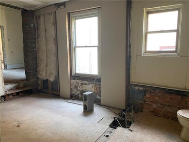 136 S 8th St, Allentown, PA 18101 - photo 6