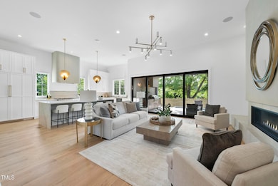 712 Daniels St, Raleigh, NC 27605 - photo 6