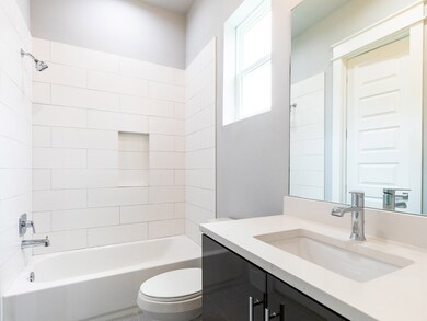 808 Fisher St unit F, Houston, TX 77018 - photo 6