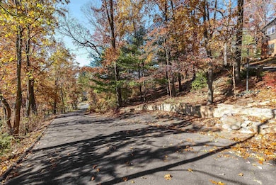 211 Oak Ridge Cir, Staunton, VA 24401 - photo 5