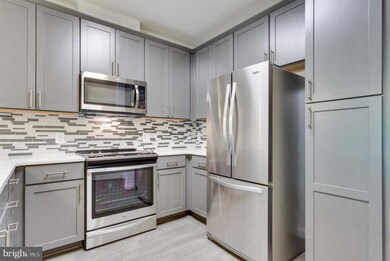 Enclave unit 208, Fairfax, VA 22031 - photo 6