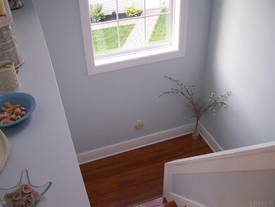 717 Clark St, Berne, IN 46711 - photo 6