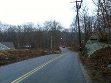 394 Central St, Milford, MA 01757 - photo 3