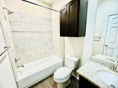 3434 Scott Cir, Seguin, TX 78155 - photo 6