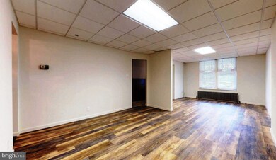 738 N 8th St, Allentown, PA 18102 - photo 6