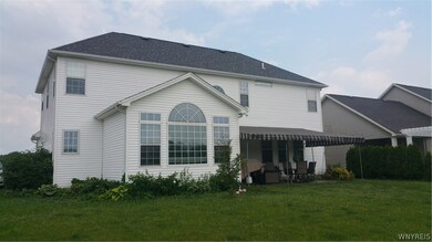 7140 Lakeside Ct, Niagara Falls, NY 14304 - photo 2