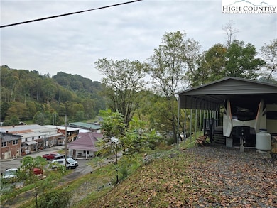 237 A St, Lansing, NC 28643 - photo 6