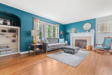461 E North Broadway Street-8-SMALL