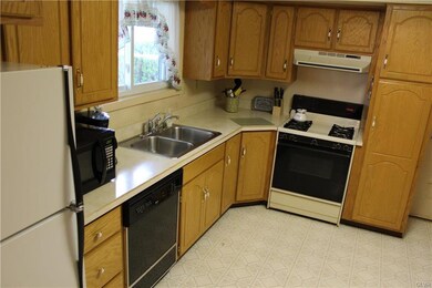 7516 Woodbine Rd, Macungie, PA 18062 - photo 7