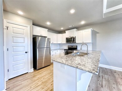 710 Captain Hopkins St, Prairie Grove, AR 72753 - photo 7