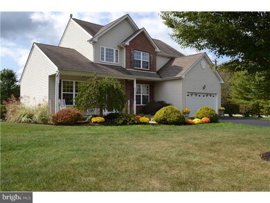 343 Aftons Cir, Spring City, PA 19475 - photo 2