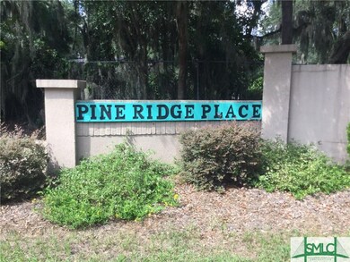 Pine Ridge Place is a great area to call home. Ver