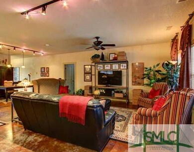 Den/Family/Great Room.