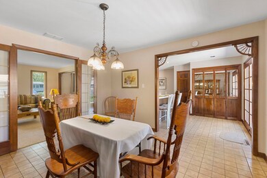 2300 Grouse Ln, Rolling Meadows, IL 60008 - photo 6