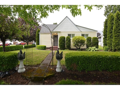 1605 7th Ave, Longview, WA 98632 - photo 2