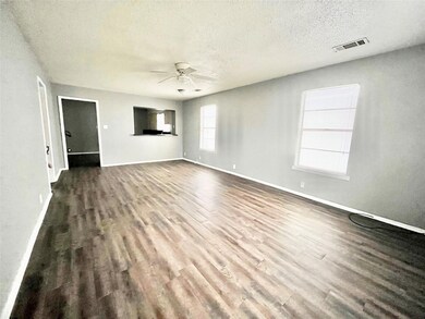 1027 W Chestnut St unit 1025, Denison, TX 75020 - photo 3
