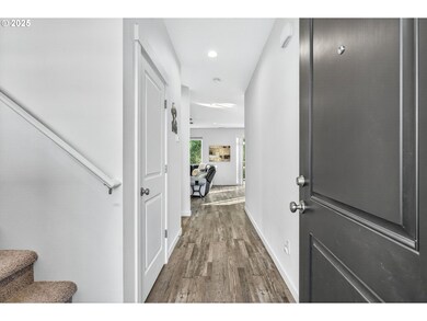 2115 S Jasper Dr, Cornelius, OR 97113 - photo 6