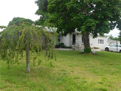 Nice front yard