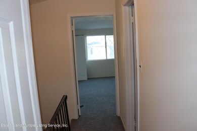 25 Duane Ct, Staten Island, NY 10301 - photo 7