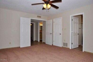 Master Bedroom2