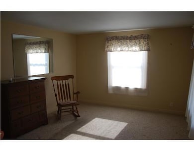 209 Clews St, Pawtucket, RI 02861 - photo 5