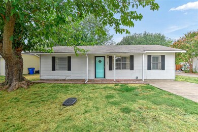 517 S Colorado St, Celina, TX 75009 - photo 3